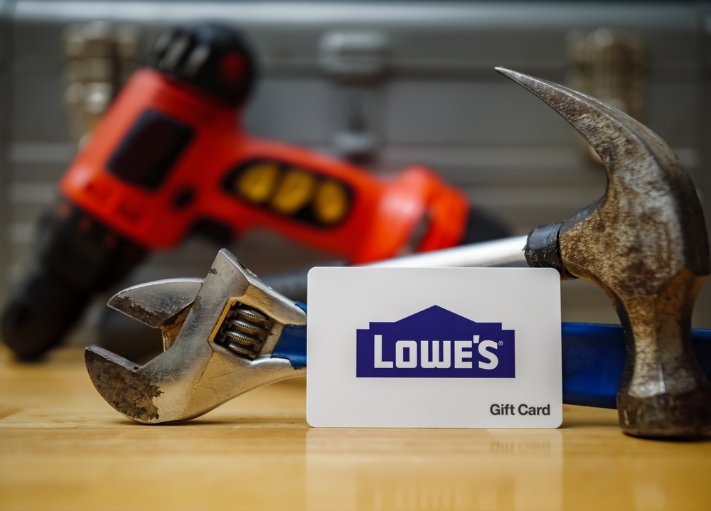 Lowe's Q1