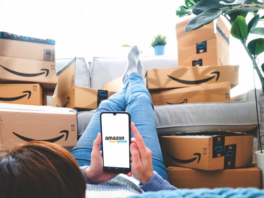 Worldwide, Amazon Q4 sales increased 11% year over year to reach $187.8 billion. Of that, $115.6 billion came from North America.
