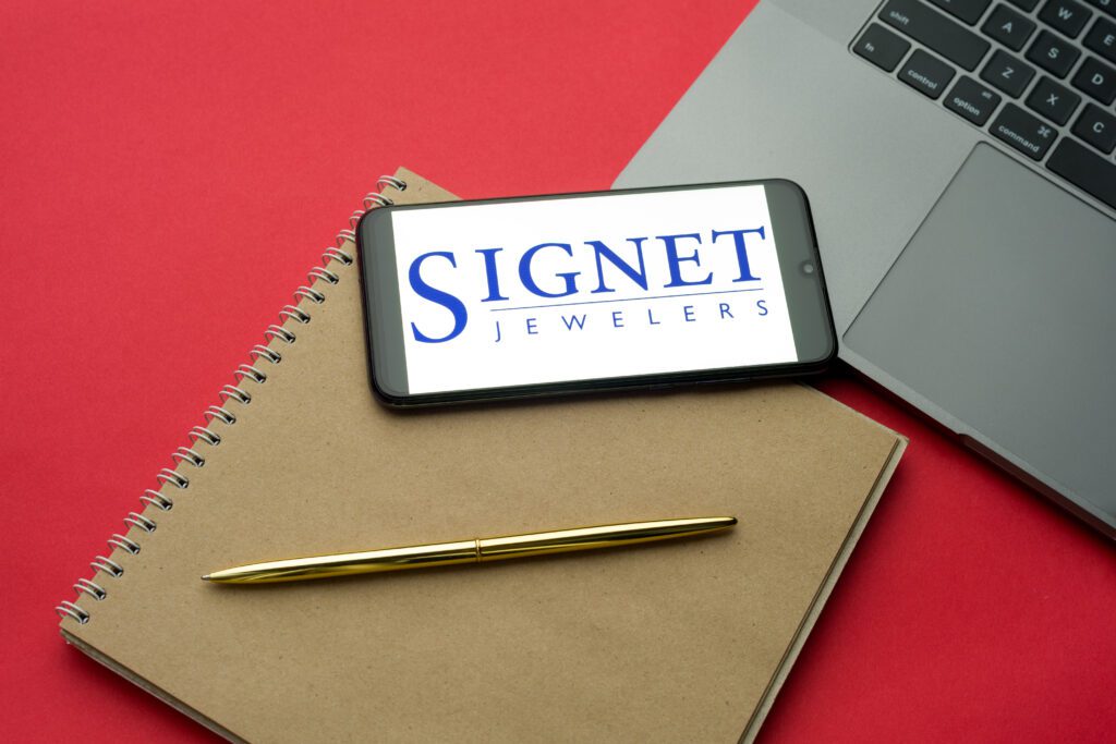Signet Jewelers earnings, Q1